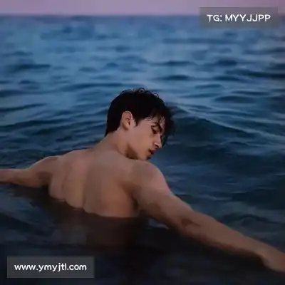 黄婧茵